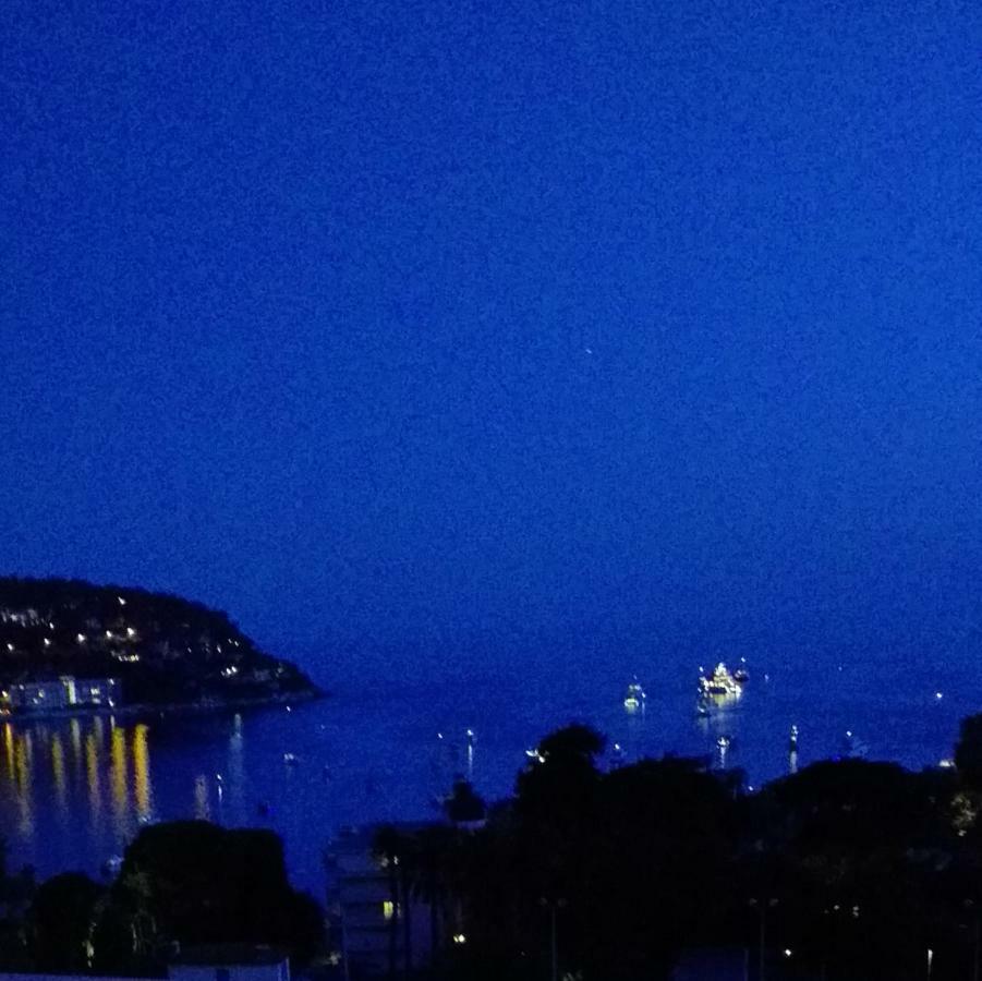 Vue Mer Exceptionnelle Entre Nice Et Monaco Villefranche-sur-Mer Eksteriør billede